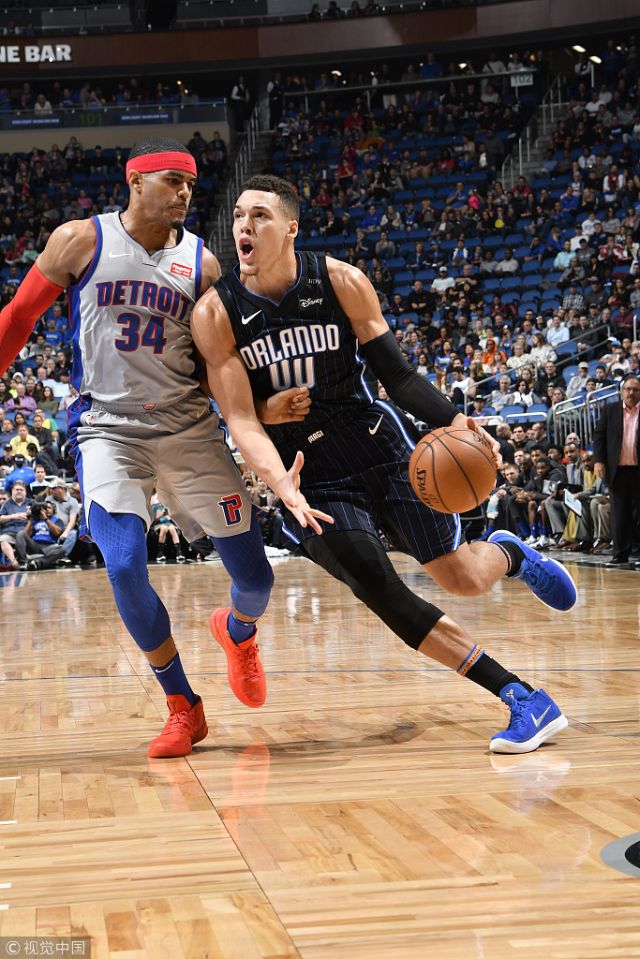 群雄争霸，意甲连续第二年至少4支排名前列的球队相差2分以内（意甲群雄并起，连续两季至少四强分差不超2分）