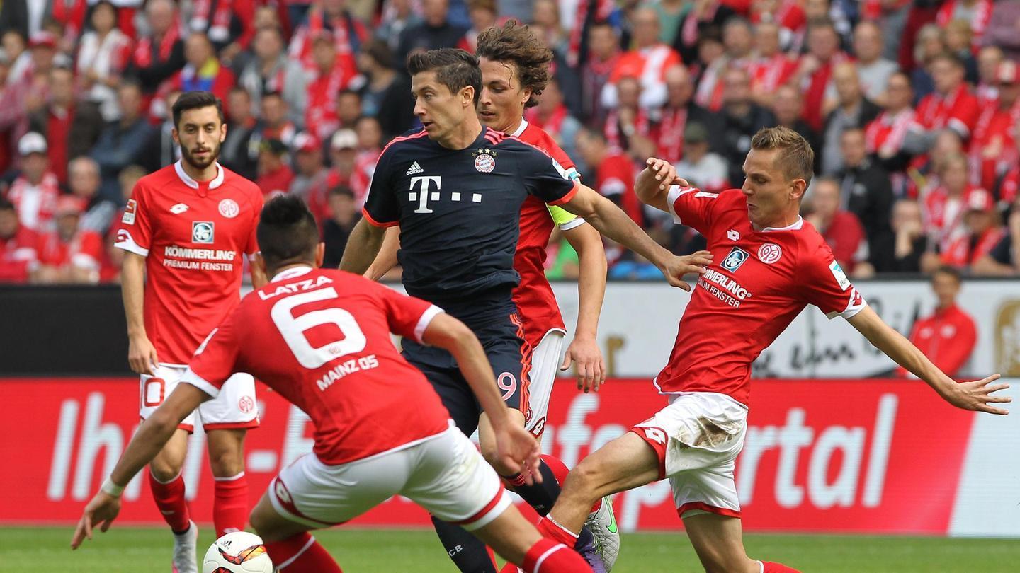 作为个体，每个人都是不同的。我喜欢吃粤菜，你喜欢...（各有所爱：我偏爱粤菜，你钟情于……）