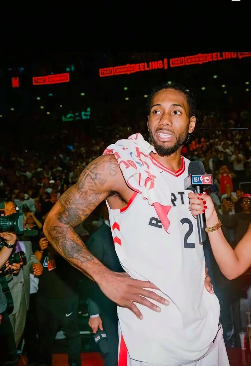 托尼·弗雷夏（前巴萨竞选人）：皇家马德里的媒体和球迷是如何看待这件事的（前巴萨主席候选人托尼·弗雷夏：皇马媒体与球迷如何解读此事？）