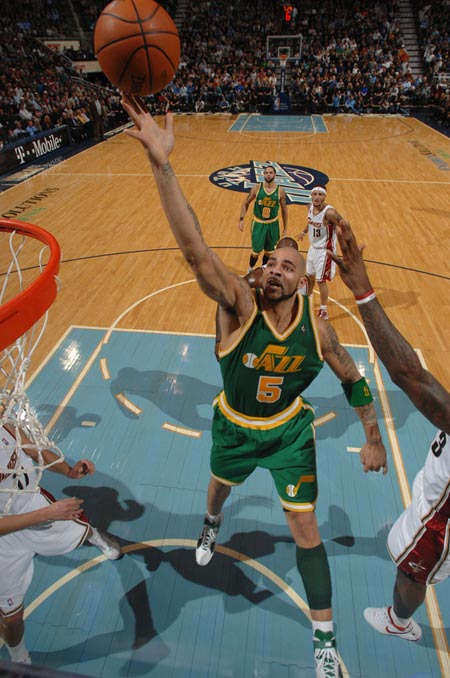 纳帅：施洛特贝克的脚肿了；萨内在欧冠和土超的数据有所提升（纳格尔斯曼：施洛特贝克脚部肿胀；萨内欧冠与土超数据上扬）