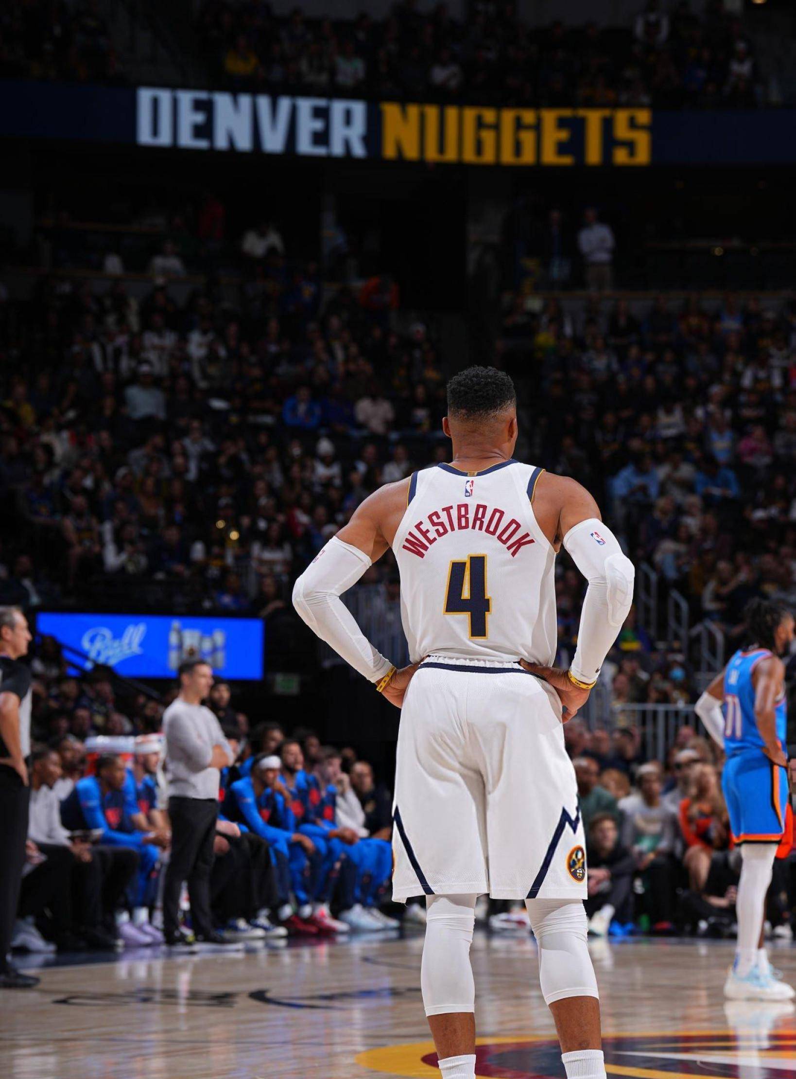 富川中场：我们正在创造球队历史，升级附加赛首回合是关键战（富川中场：球队正书写历史，升级附加赛首回合至关重要）