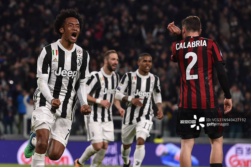 范戴克：更衣室的氛围一直很好，我们都渴望扭转局面（范戴克：更衣室始终团结，大家都盼尽快扭转颓势）