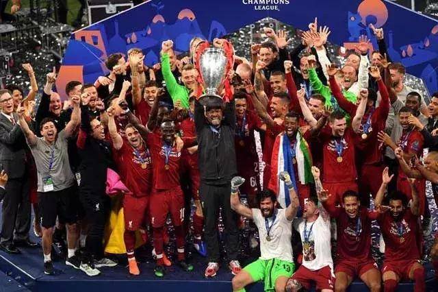 罗马诺：由于铃木彩艳受伤，帕尔马将评估自由市场上的门将（罗马诺：铃木彩艳伤停，帕尔马将从自由市场物色门将）